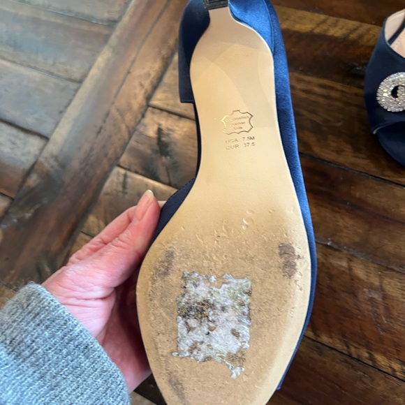 Nina navy heels - Picture 4 of 5